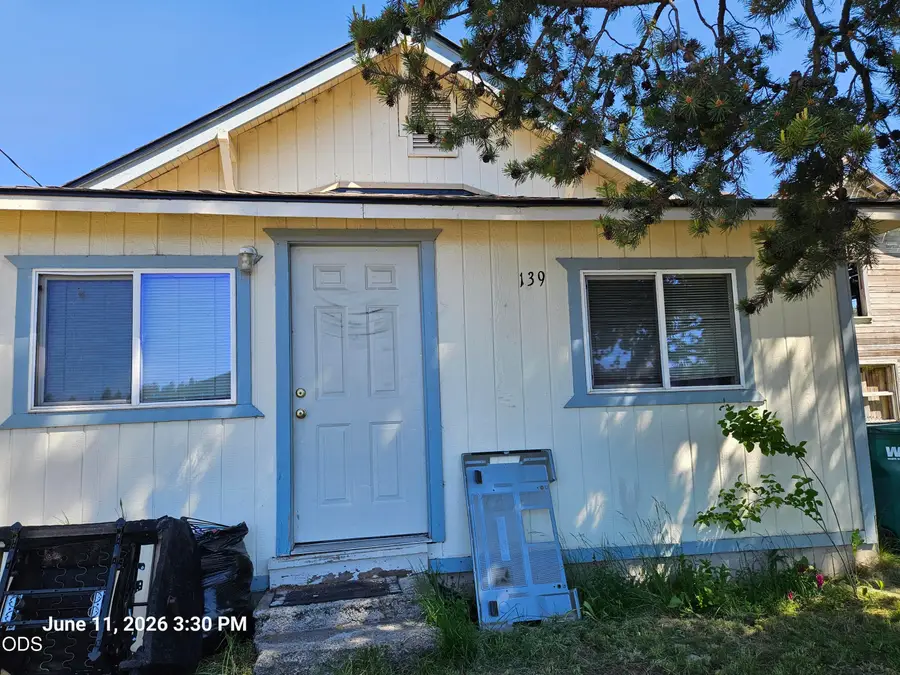 139 S 2nd Avenue, Chiloquin, OR 97624 - #2