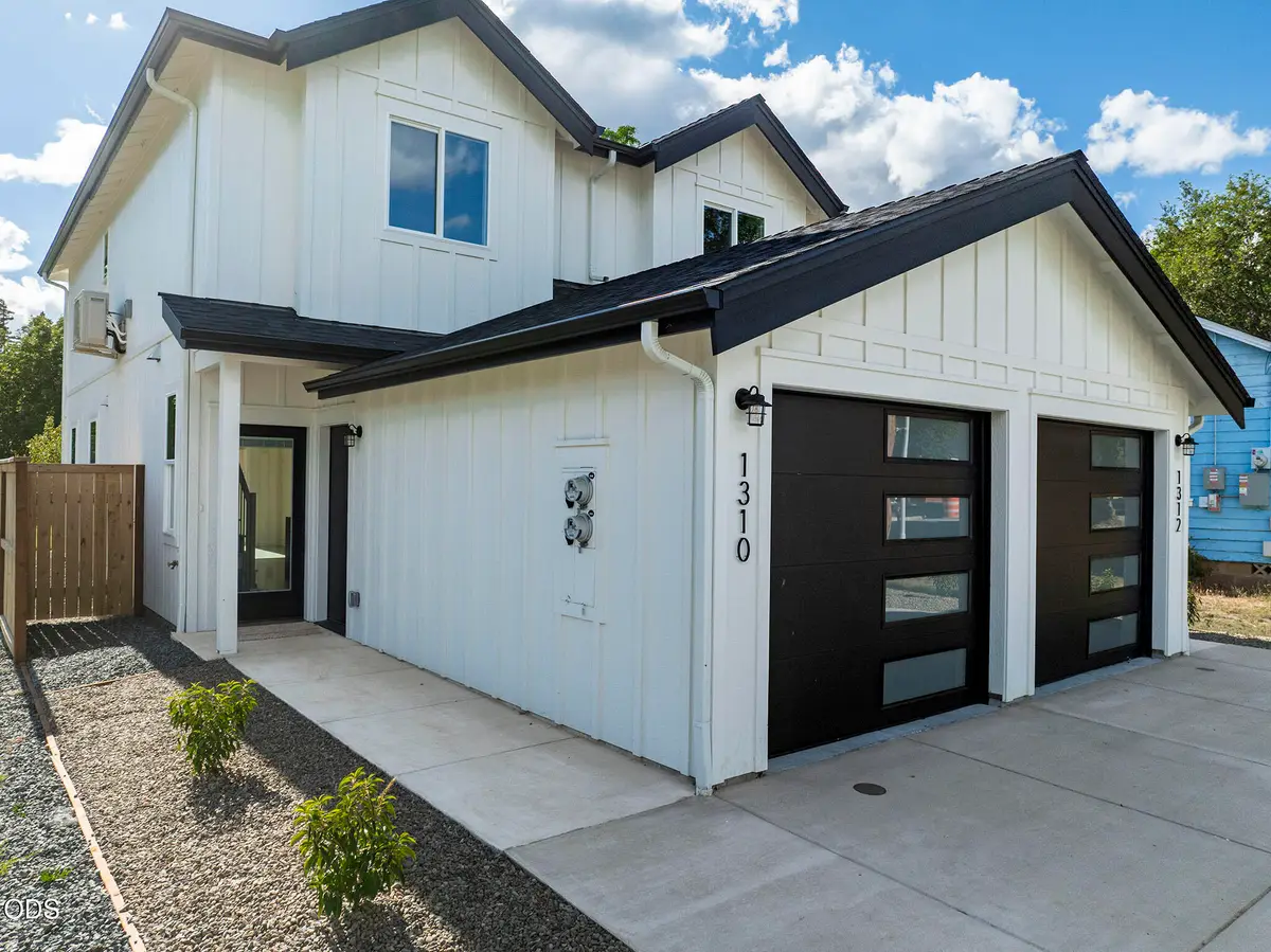 1310 NW Conklin Avenue, Grants Pass, OR 97526 - #1