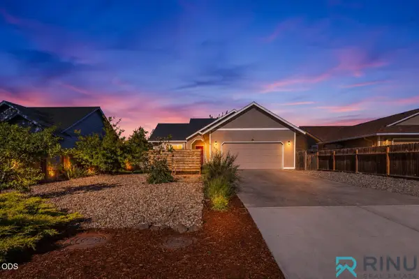 1810 SW 27th Street, Redmond, OR 97756