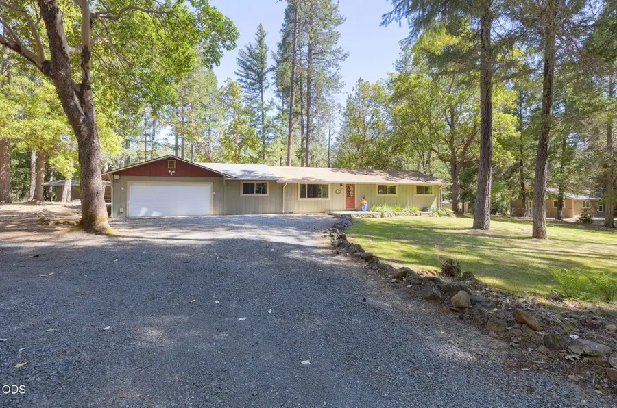 1740 Queens Branch Road, Rogue River, OR 97537 - #2