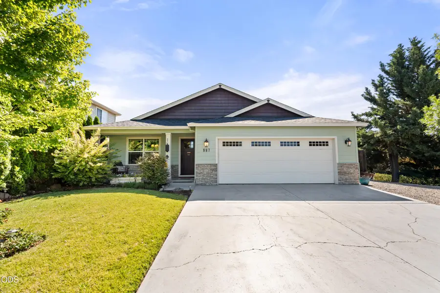 887 Holley Way, Central Point, OR 97502 - #2