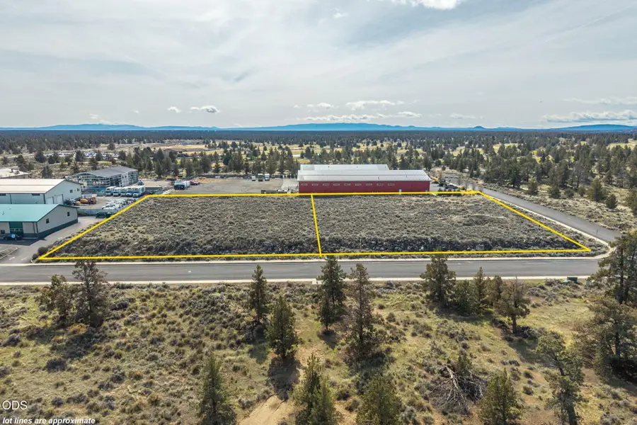 2200 SW Deerhound Avenue, Redmond, OR 97756 - #2