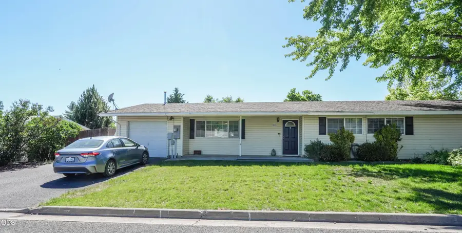 10756 Preddy Avenue, Klamath Falls, OR 97603 - #3