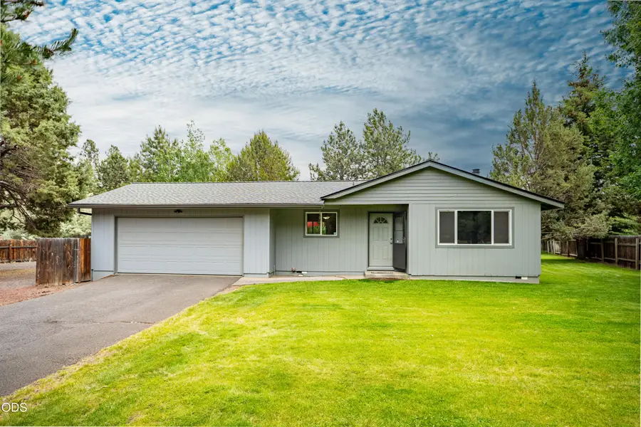 61548 SE Rockway Terrace, Bend, OR 97702 - #2
