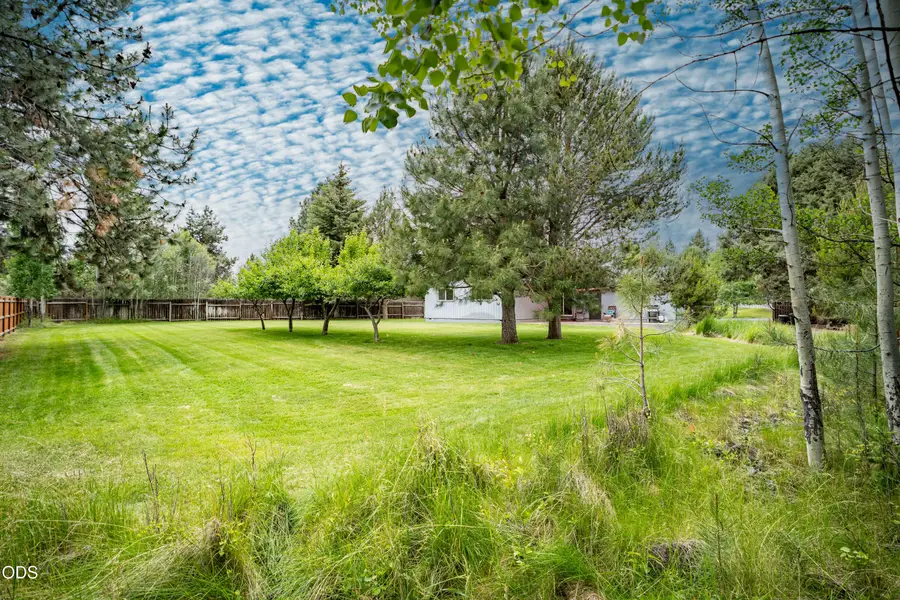 61548 SE Rockway Terrace, Bend, OR 97702 - #3