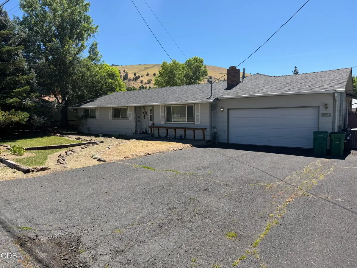 6236 Cherry Way, Klamath Falls, OR 97603 - #1