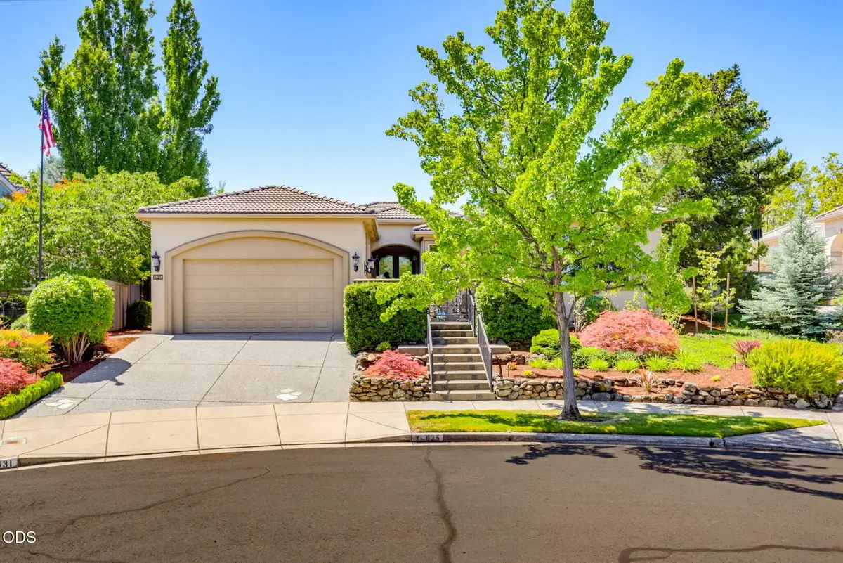 635 Seventh Fairway Drive, Medford, OR 97504 - #1