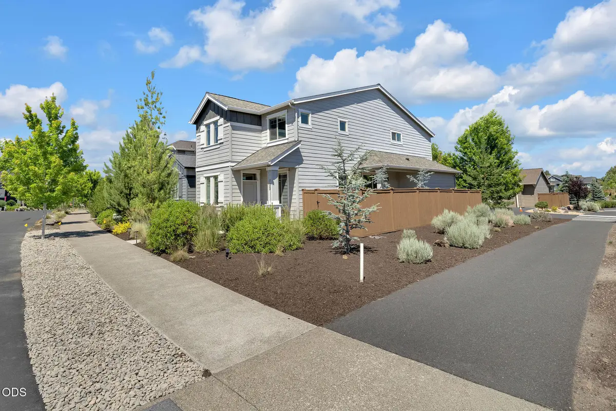 61094 SE Sydney Harbor Drive, Bend, OR 97702 - #1