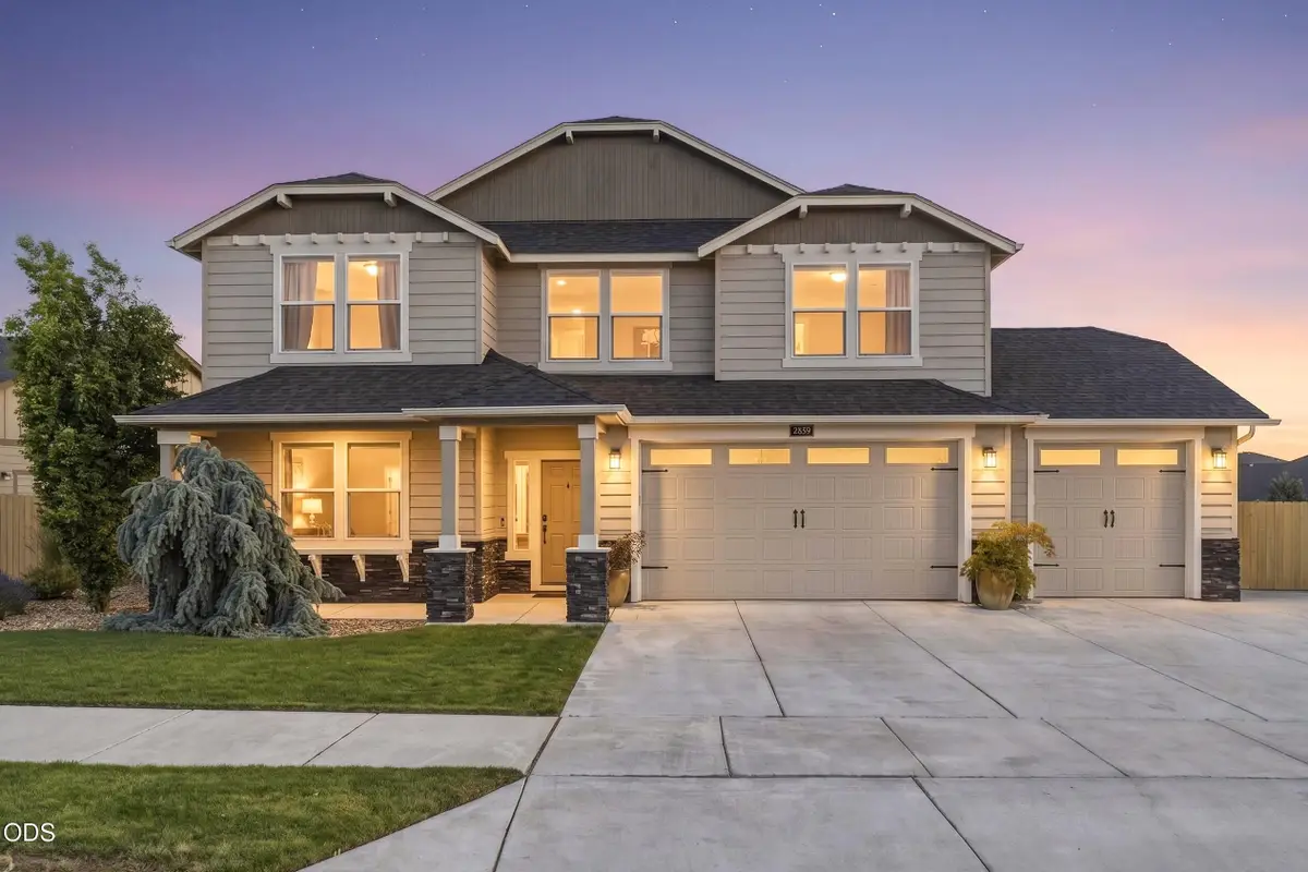 2859 SW 47th Street, Redmond, OR 97756 - #1