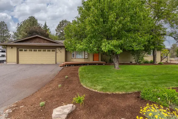 63679 High Standard Drive, Bend, OR 97701
