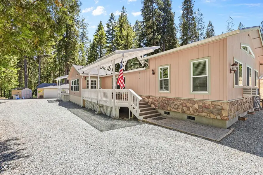 4300 Pleasant Creek Road, Rogue River, OR 97537 - #2
