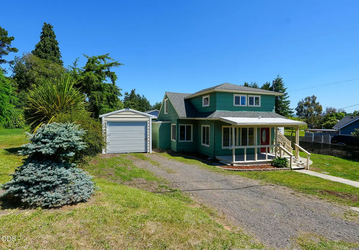 2172 17th Street, North Bend, OR 97459 - #1