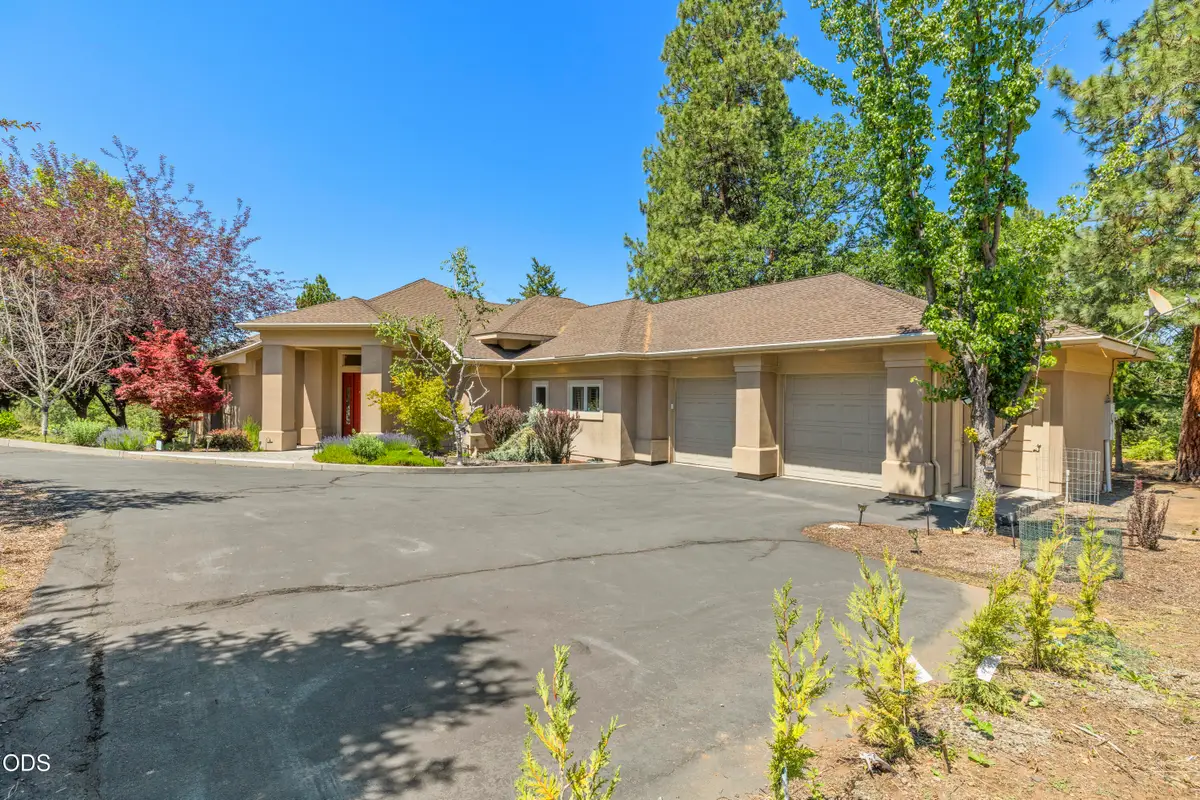 6749 Coopers Hawk Road, Klamath Falls, OR 97601 - #1