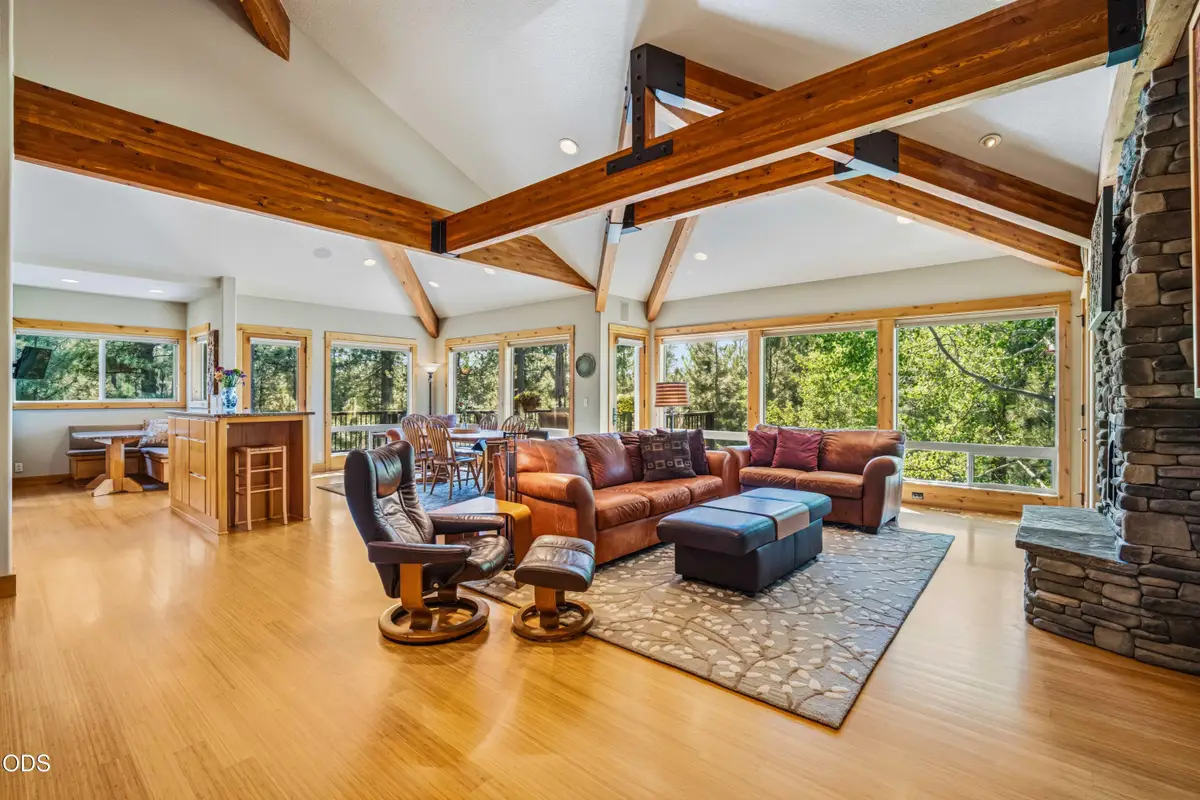 57733 Wallowa Loop, Sunriver, OR 97707 - #1