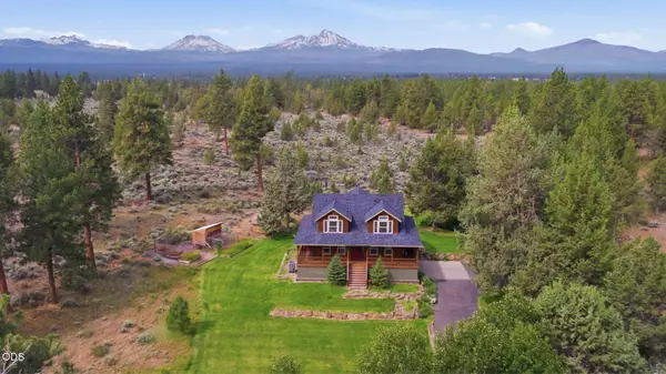 16927 Highway 126, Sisters, OR 97759