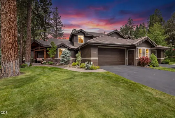 19465 Ironwood Circle, Bend, OR 97702