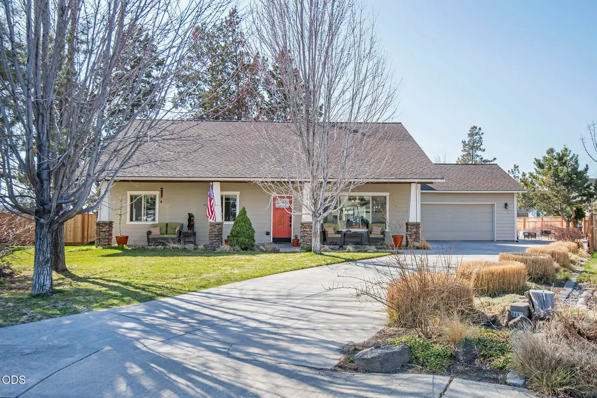 1453 NW 20th Court, Redmond, OR 97756 - #1