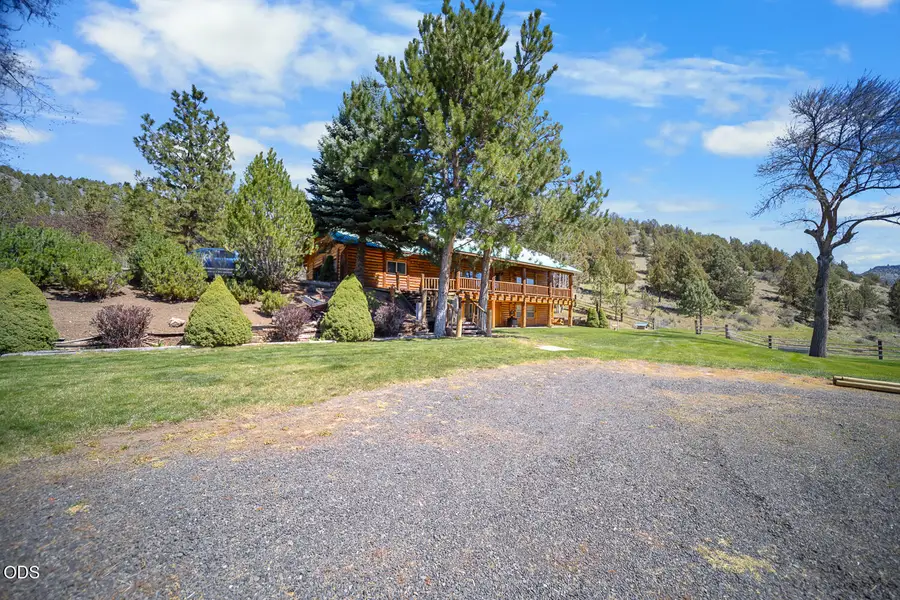 16305 N East Ochoco Highway, Prineville, OR 97754 - #3