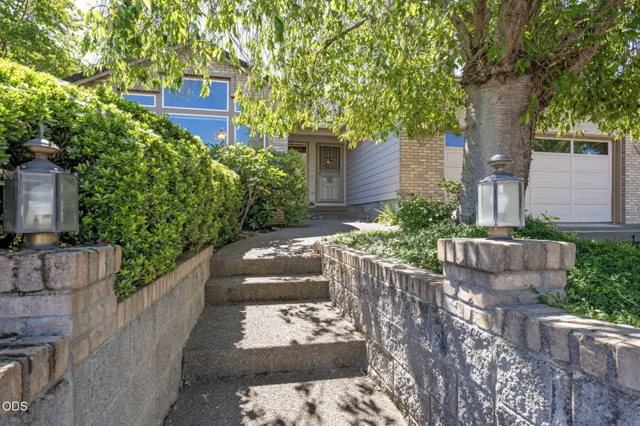 2868 Wilkshire Drive, Medford, OR 97504 - #3