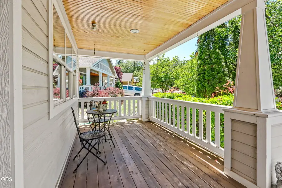 426 Parkside Drive, Ashland, OR 97520 - #3