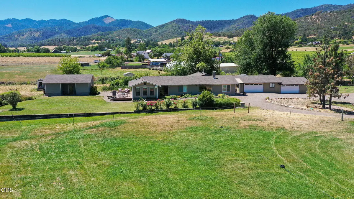6085 Walden Lane, Talent, OR 97540 - #1