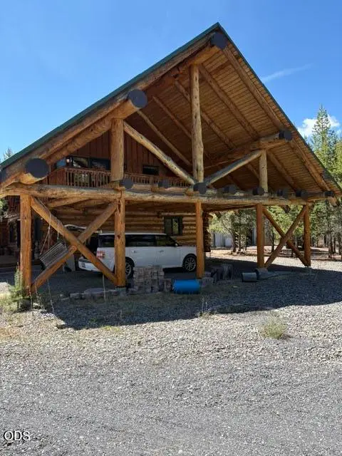 123415 Surveyor Road, Crescent Lake, OR 97733 - #3