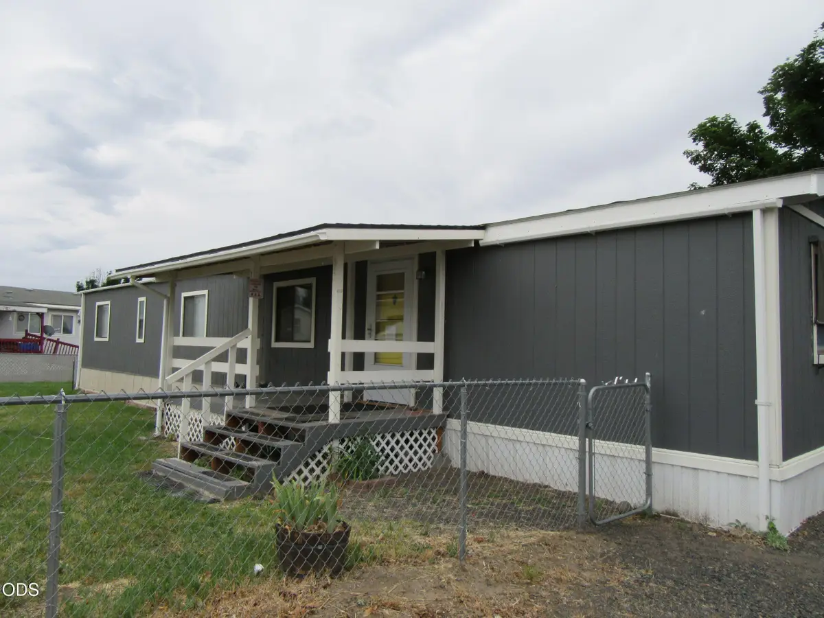 4751 Bellm Drive #SPC 33, Klamath Falls, OR 97603 - #1