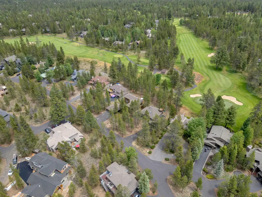 57598 White Elm #15, Sunriver, OR 97707 - #2