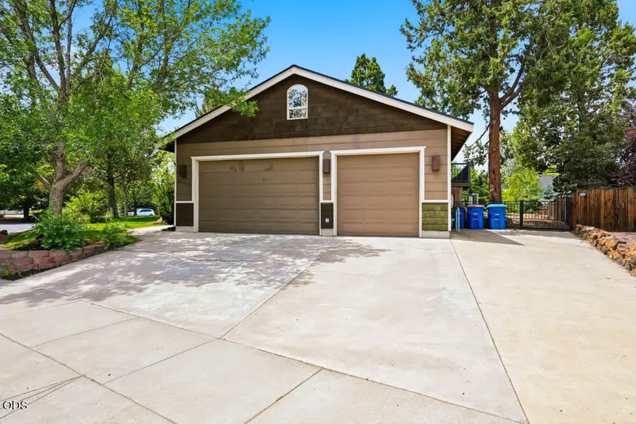 63225 Stonewood Drive, Bend, OR 97701 - #3