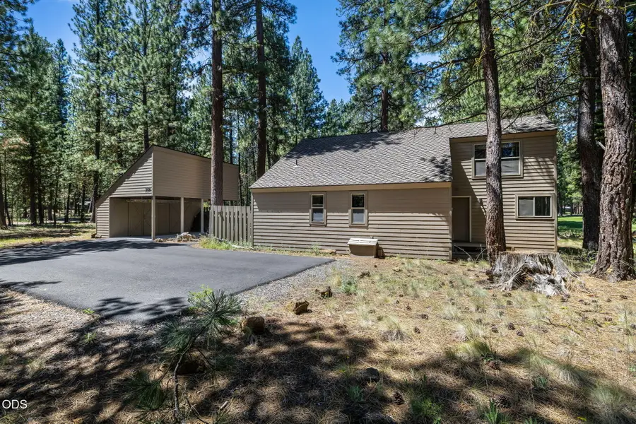 70974 Meadow Grass Circle #GH 52, Black Butte Ranch, OR 97759 - #3