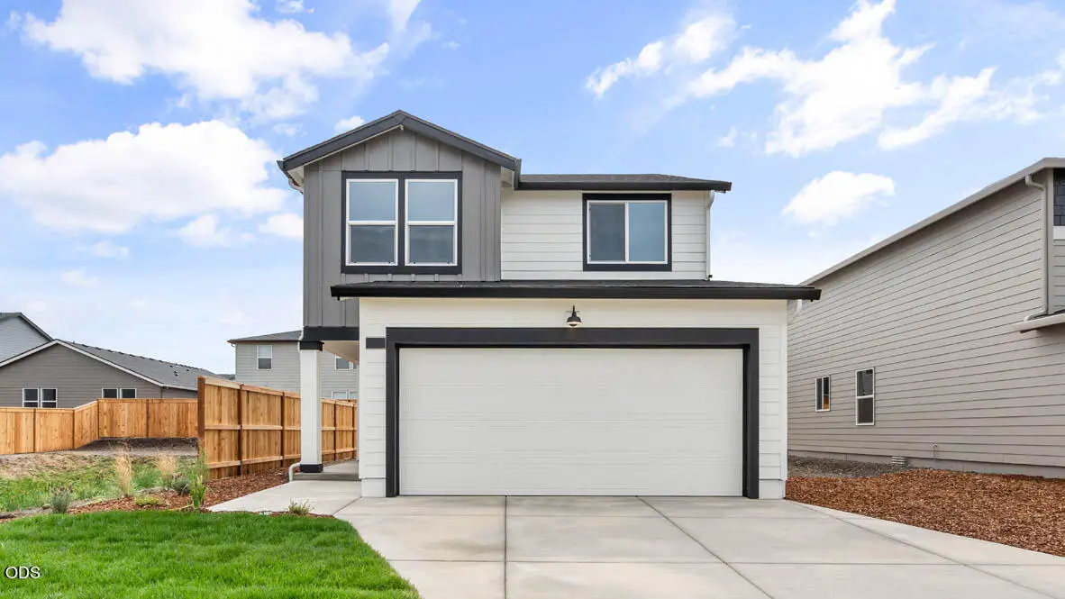 2570 Addysen Park Way, Medford, OR 97501 - #1
