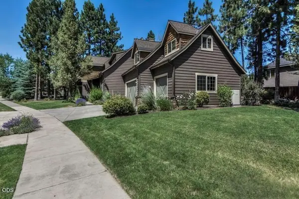 61212 Gorge View Street, Bend, OR 97702