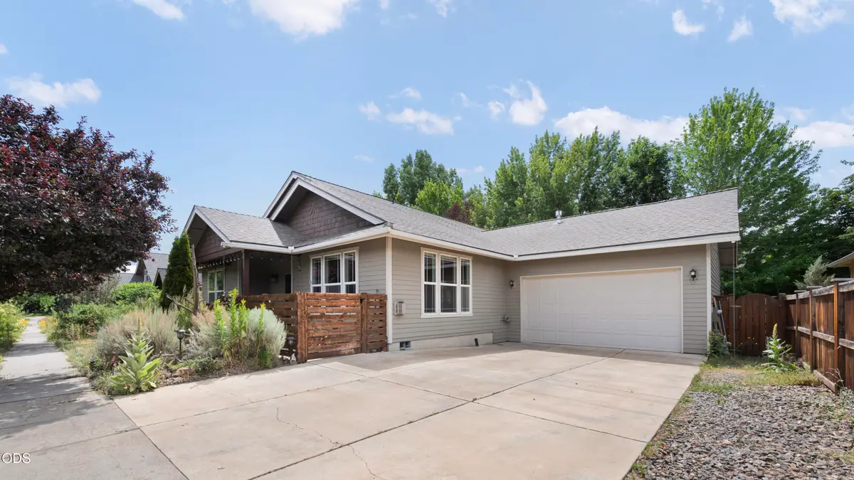 20705 Snow Peaks Drive, Bend, OR 97701 - #1