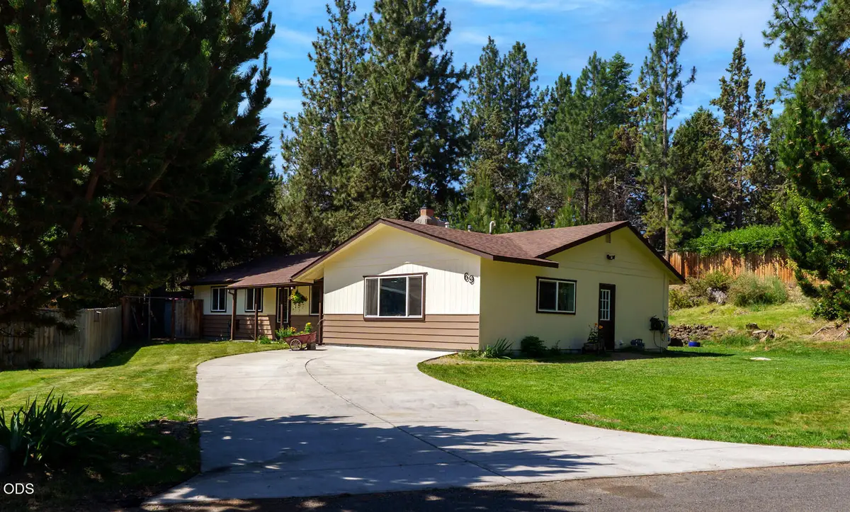 69 SE Piper Drive, Bend, OR 97702 - #1