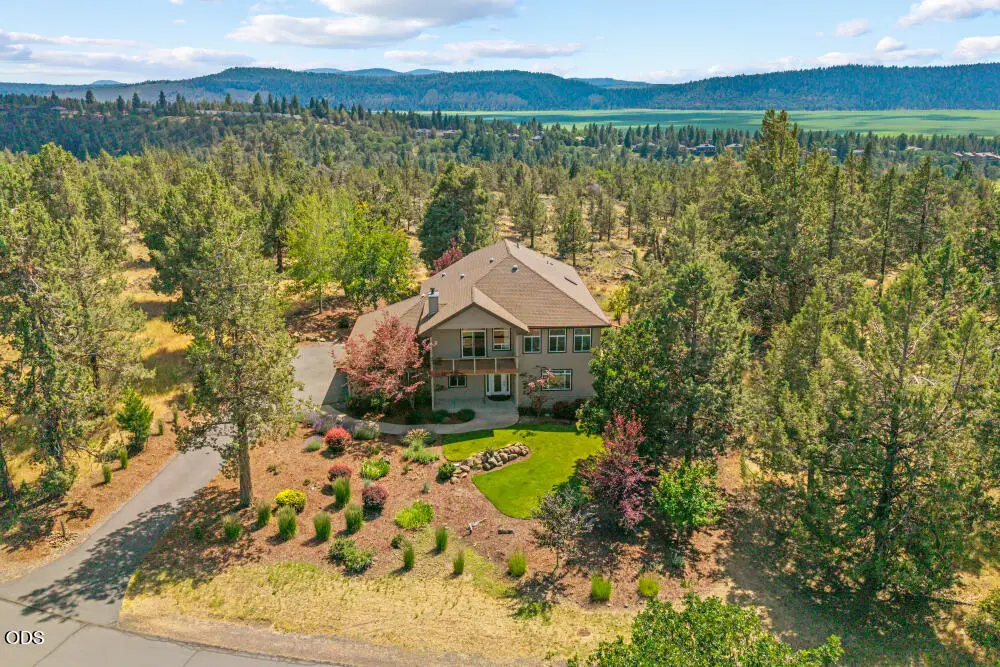 10126 Cinnamon Teal Drive, Klamath Falls, OR 97601 - #1