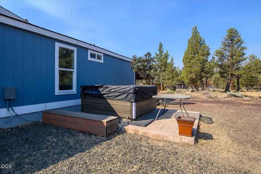 4451 NW 52nd Street, Redmond, OR 97756 - #3