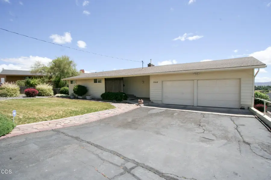 7846 Donegal Avenue, Klamath Falls, OR 97603 - #2