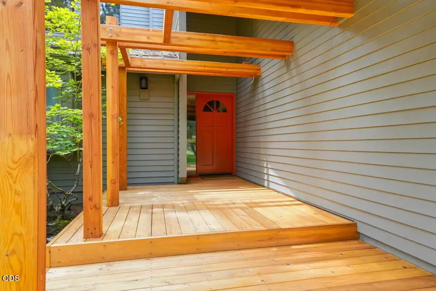 71190 Fiddleneck Lane #GH 14, Sisters, OR 97759 - #3