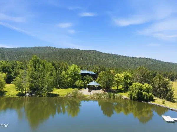 24624 Schaupp Road, Klamath Falls, OR 97603