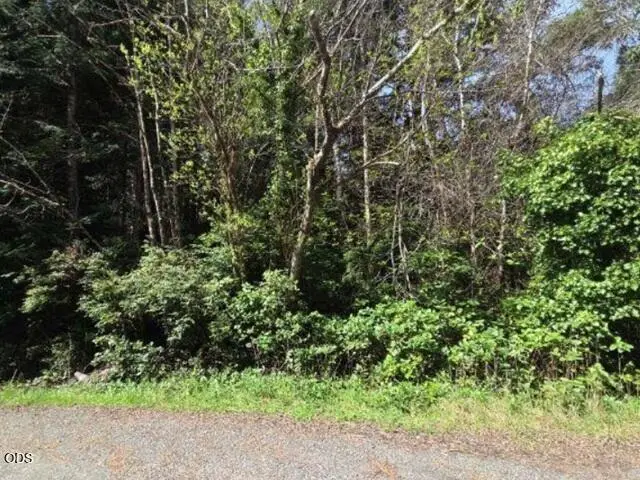 Vacant Land On Crown Point, Coos Bay, OR 97420 - #2