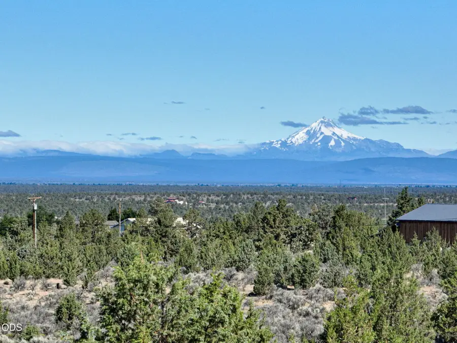 9 Marshall Pl Grandview #16142100006000, Powell Butte, OR 97753 - #2