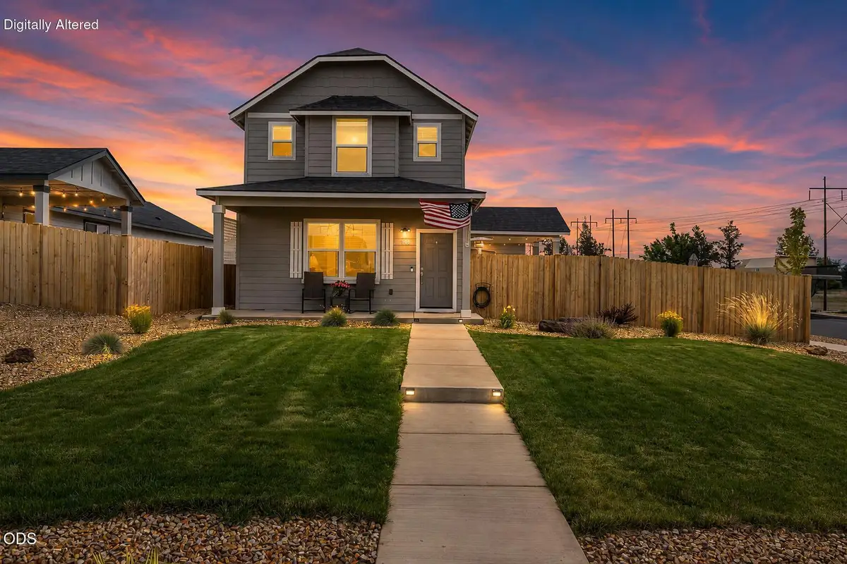 3888 SW Lava Place, Redmond, OR 97756 - #1