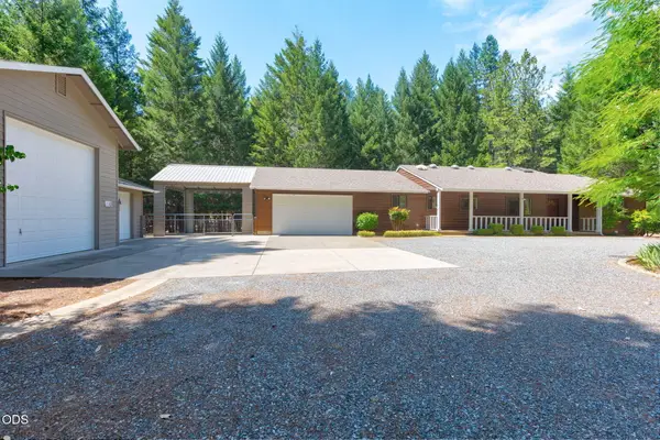 634 Minnow Lane, Wilderville, OR 97543