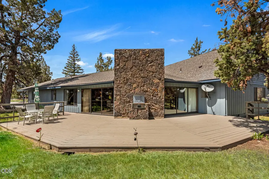 63510 Gentry Loop, Bend, OR 97701 - #2