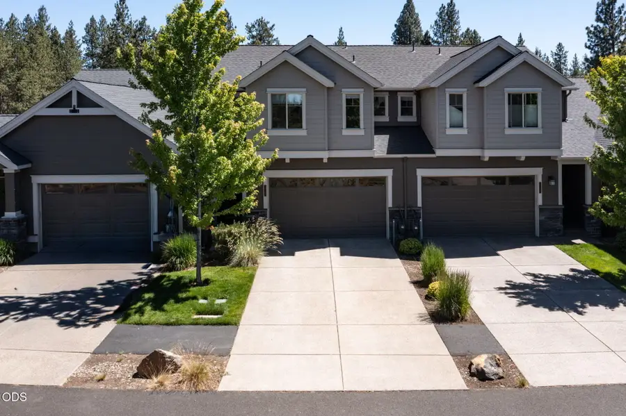 60507 Hedgewood, Bend, OR 97702 - #3