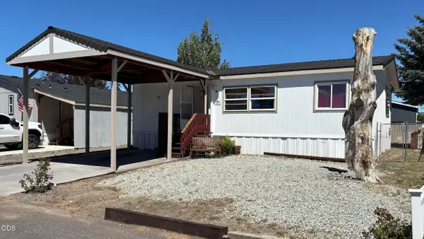 4647 Winter Avenue #SPC 68, Klamath Falls, OR 97603