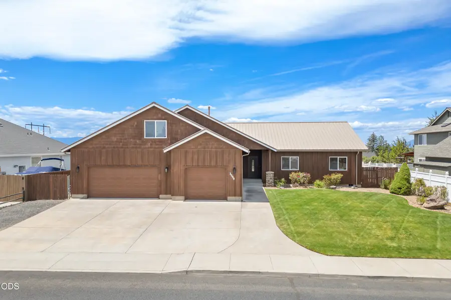 3099 SW Cascade Vista Drive, Redmond, OR 97756 - #2