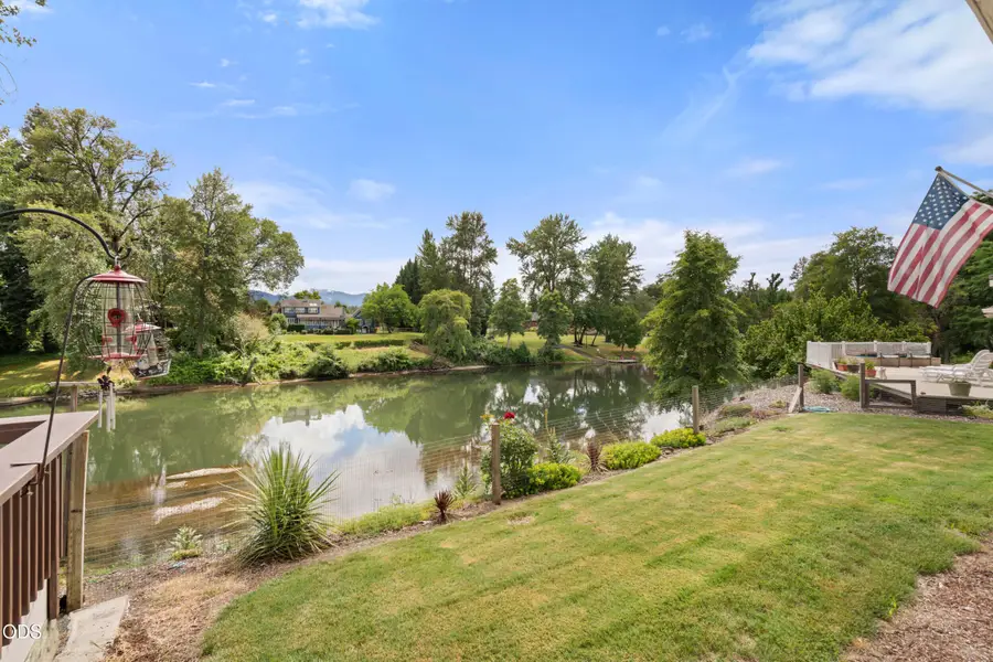 5061 Lower River Road, Grants Pass, OR 97526 - #3