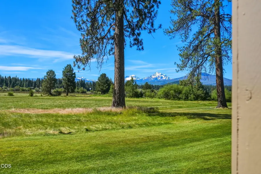 12900 Hawks Beard #Lodge Condo 35/36, Black Butte Ranch, OR 97759 - #3