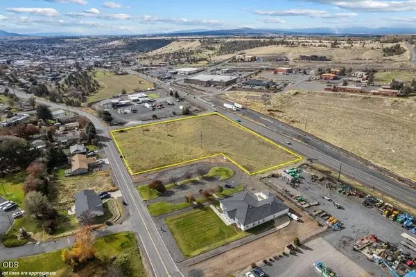 NE Chestnut Street #Parcel : 1018, Madras, OR 97741